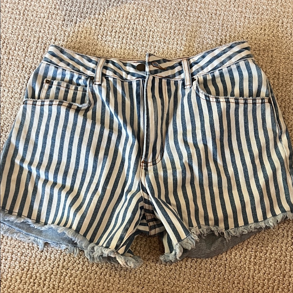 Billabong striped shorts